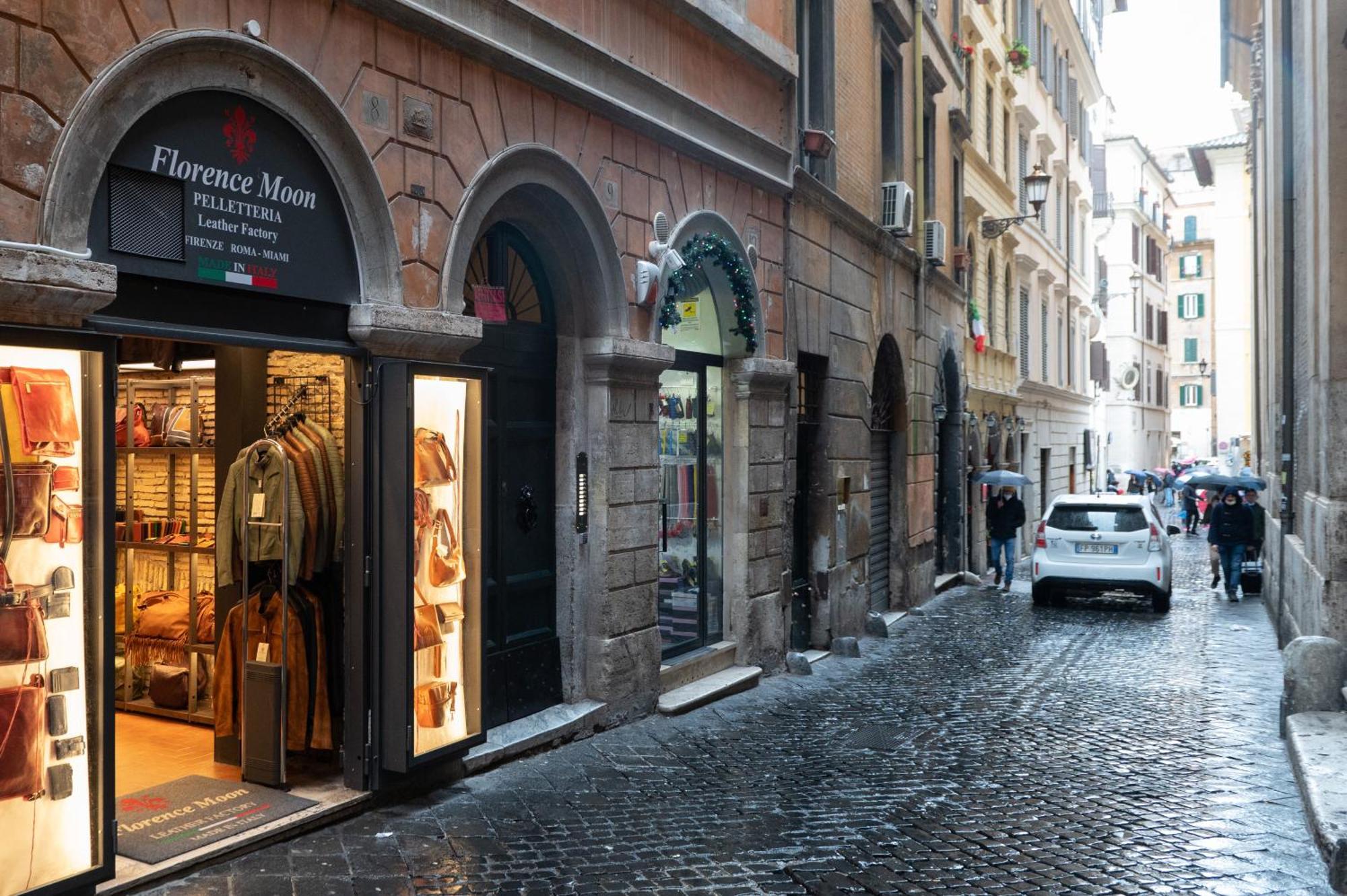 Pantheon Charming Accommodation Rome Exterior photo