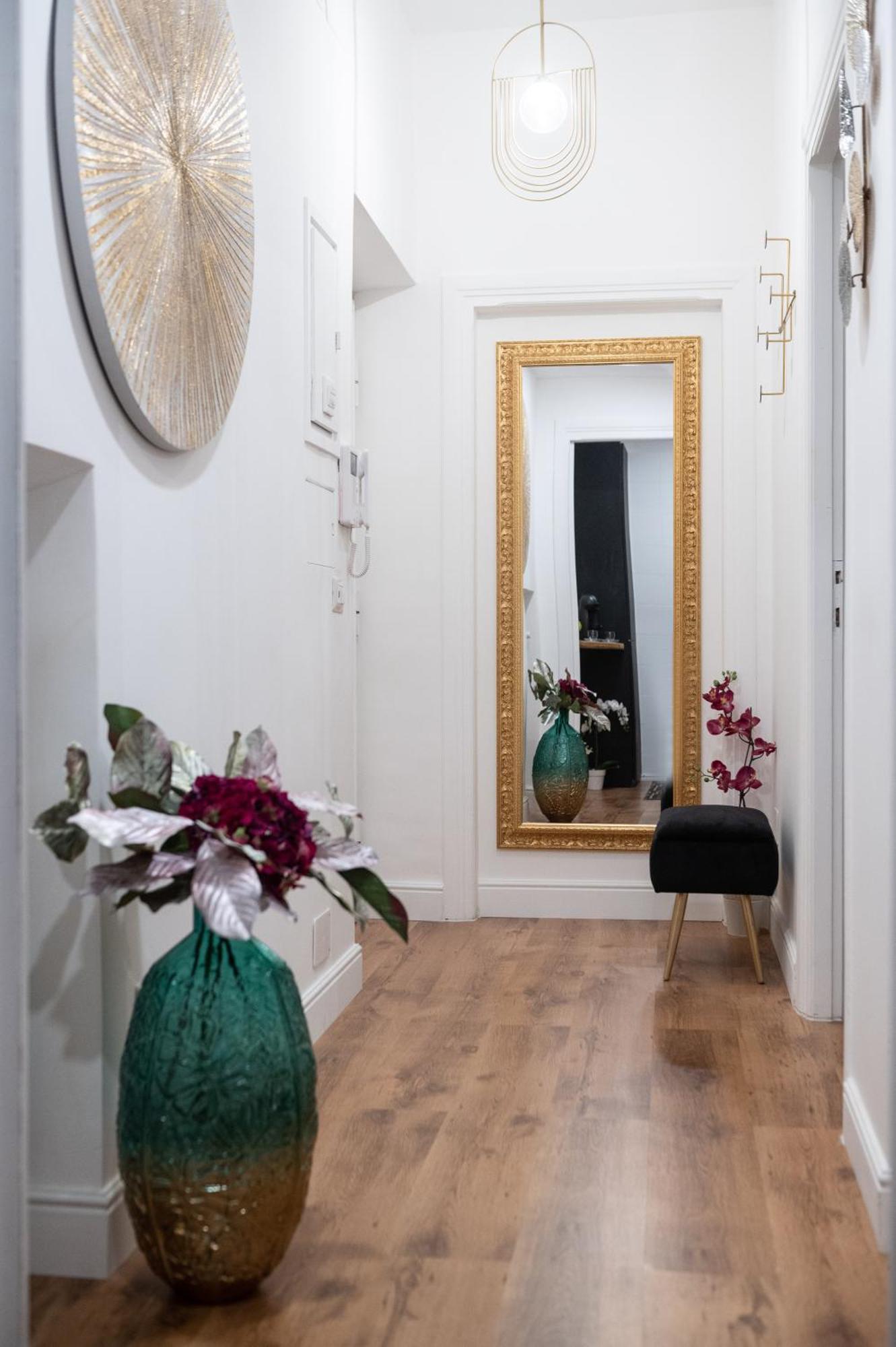 Pantheon Charming Accommodation Rome Exterior photo